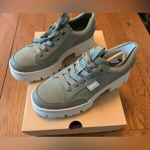 Ugg Ashton Hybrid lug sole army green lace up shoes 7 NIB  New women’s boots